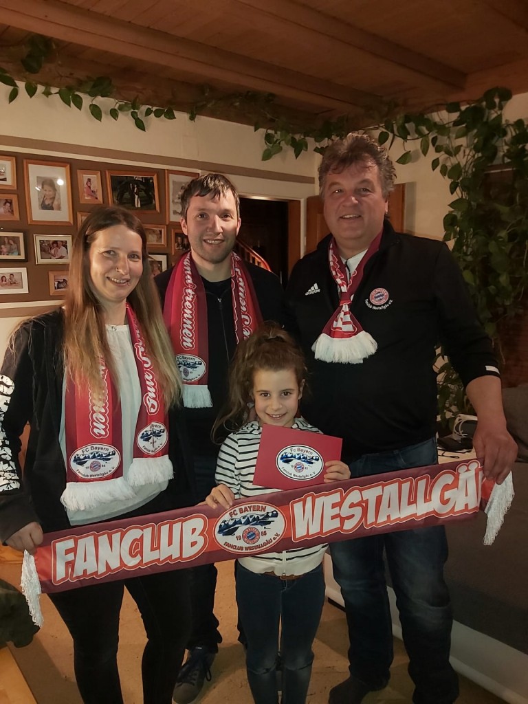 9480153B-2AA3-4AA9-B36E-9AFBFE5C01A1